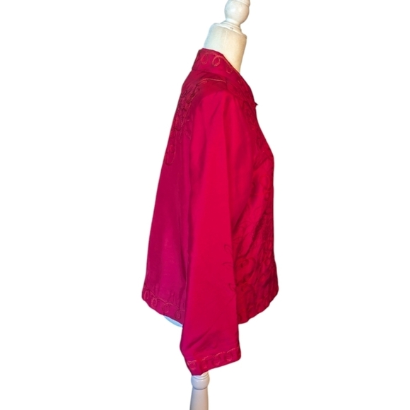 Vtg Red 100% silk scroll work cut out Office Siren button up career blouse Sz M - Picture 3 of 9